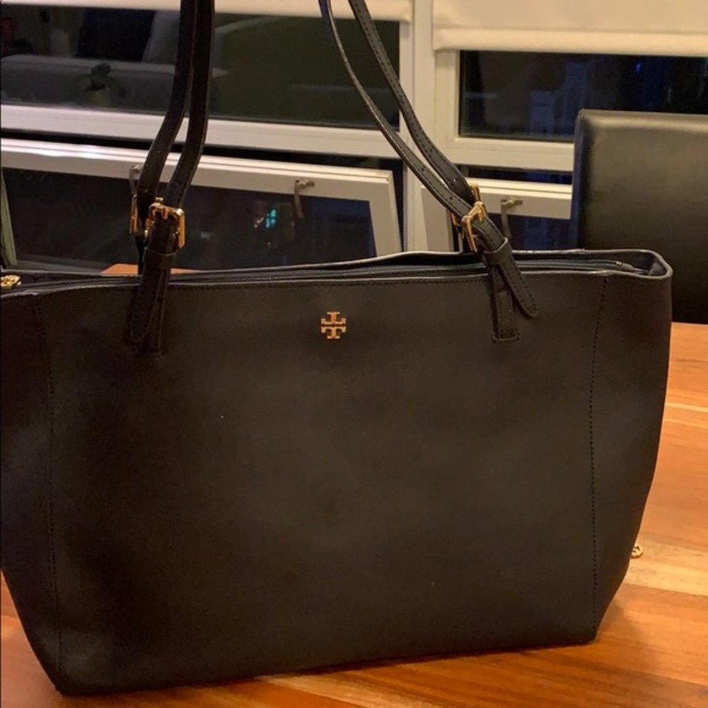 Tory Burch Large Robinson Navy Blue Tote